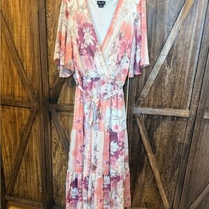City Chic Floral Maxi Dress in Pink and Cream - Size 14